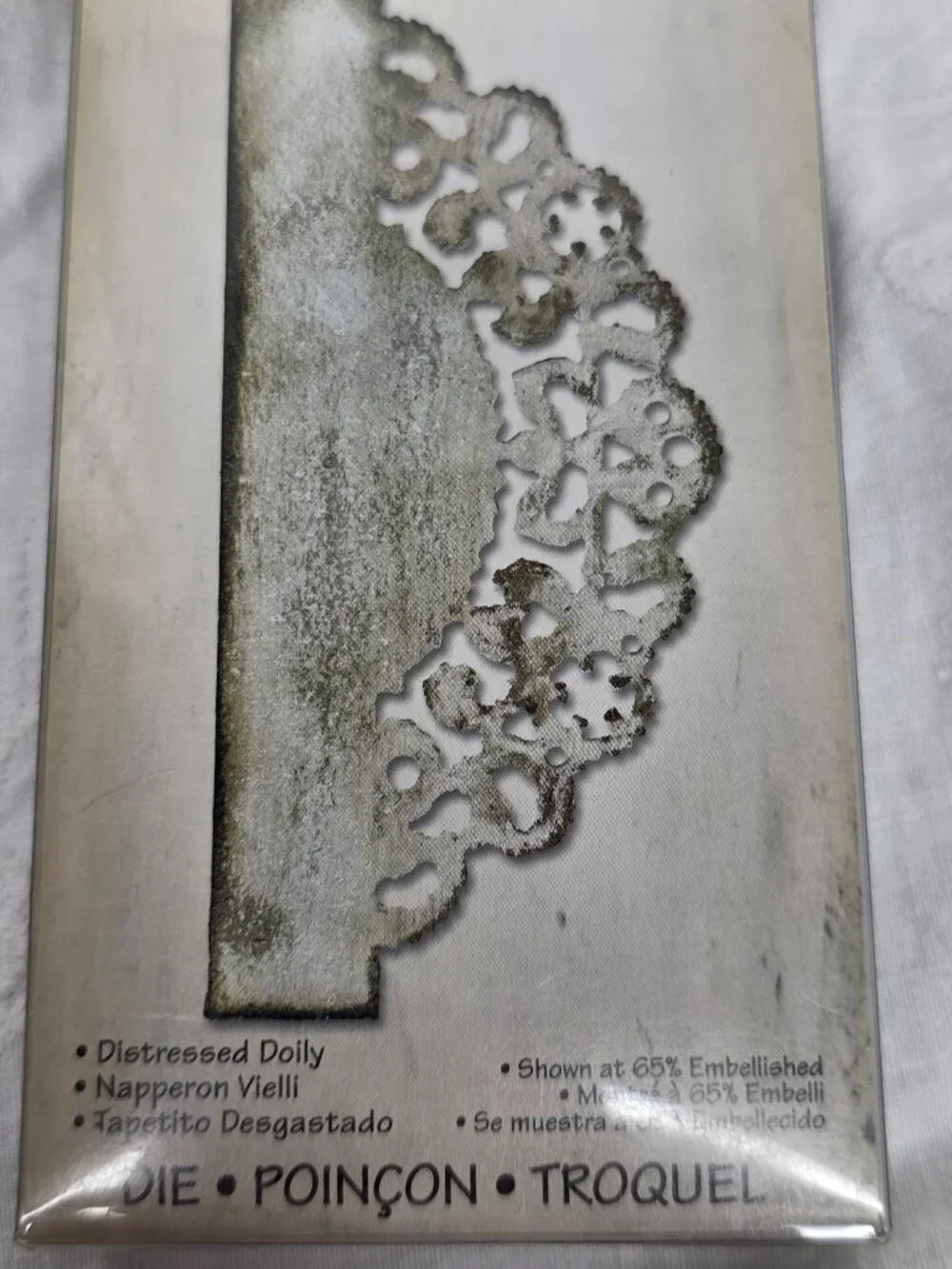 Sizziz Tim Holtz Alterations Die On The Edge 657496 Distressed Doily Page Edging